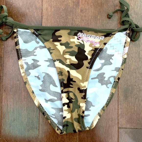 ⚡️BrandNew Nascar Bikini Bottom⚡️ - Picture 1 of 3